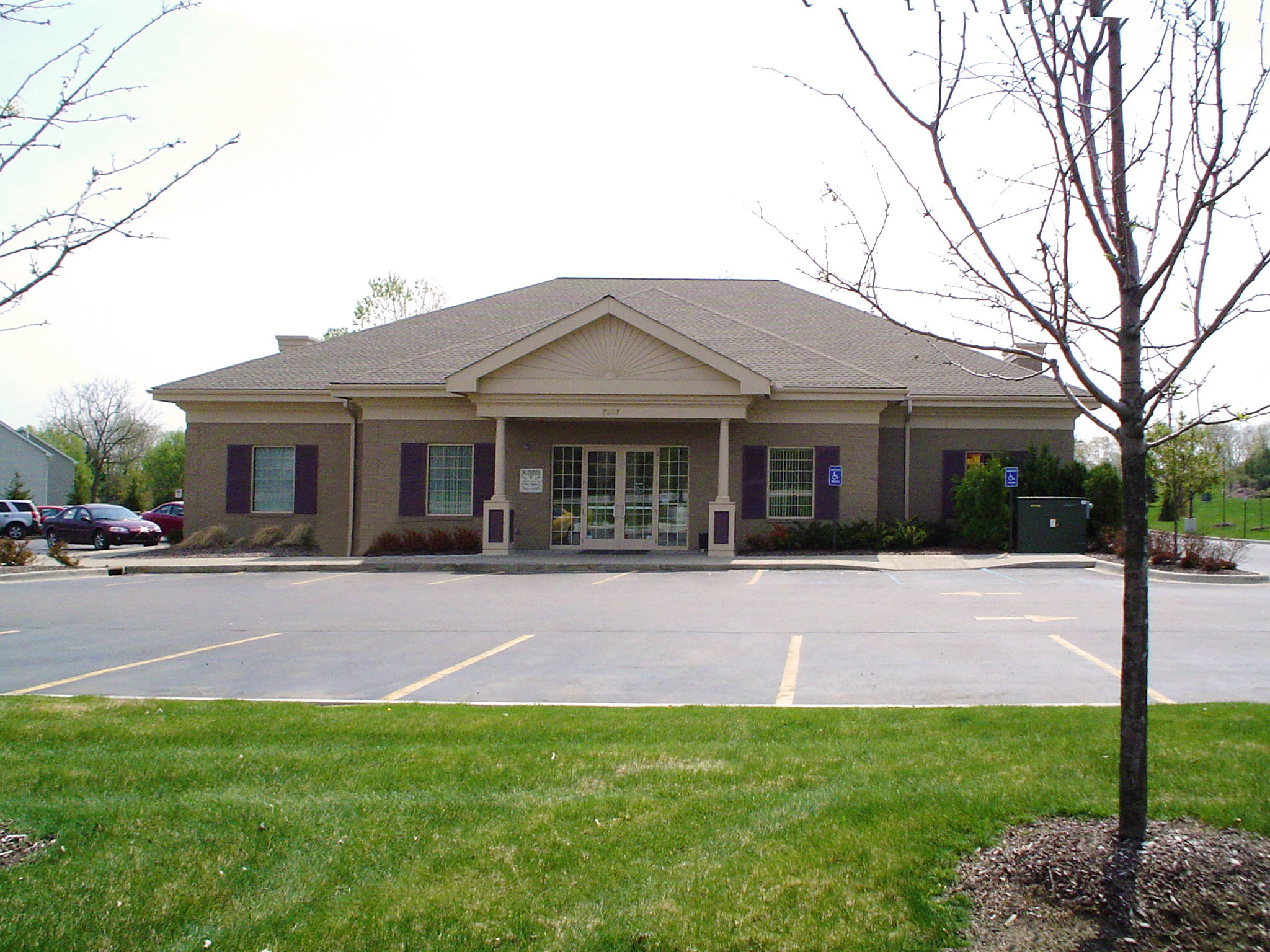 Genisys Credit Union in Clarkston, MI - Deer Lake Branch